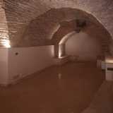 C�� da dire che in origine gli eventi culturali del centro studi non si tenevano nella sala attuale bens� in una stanza sotterranea di cui si � scoperta l�esistenza solo durante i lavori di ristrutturazione dell�immobile